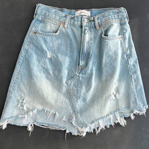 Zara denim skirt M